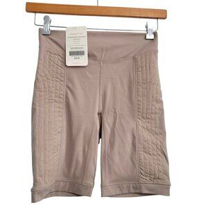 Fabletics High Rise shorts Size M